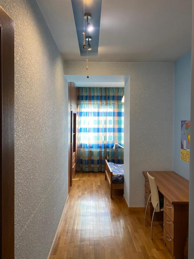 City Center Cute Flat 3 Rooms Yerevan Exterior photo